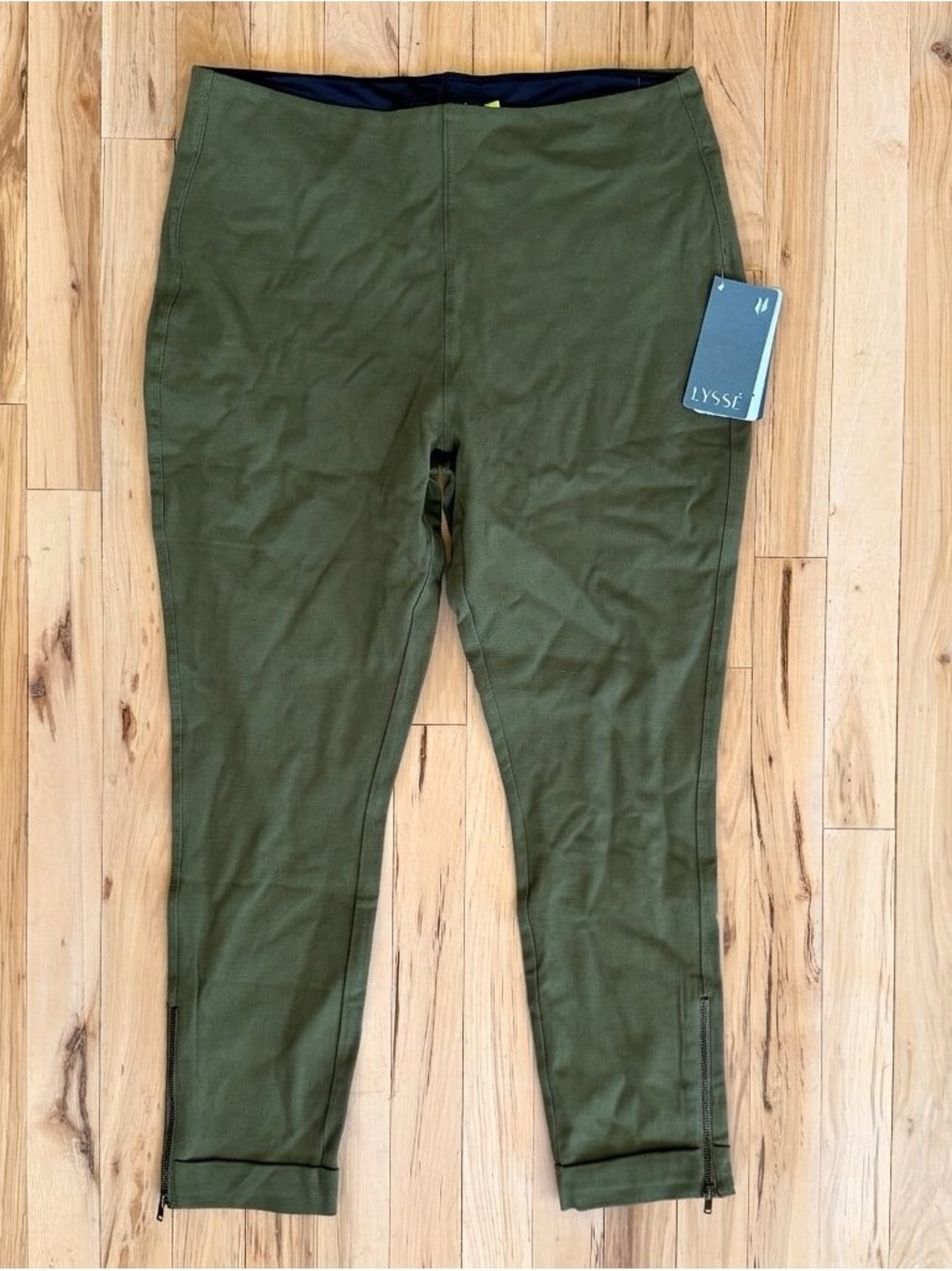 lyssé oliver ankle zip pant Ivy green XL New With Tags
